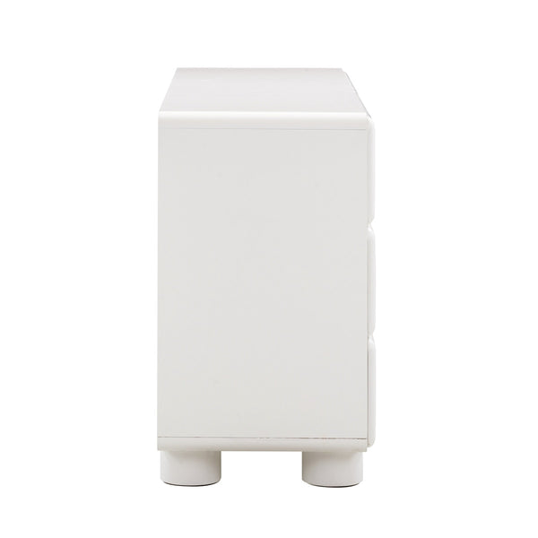 Tammy White 6-Drawer Dresser Model: TOV-B54341