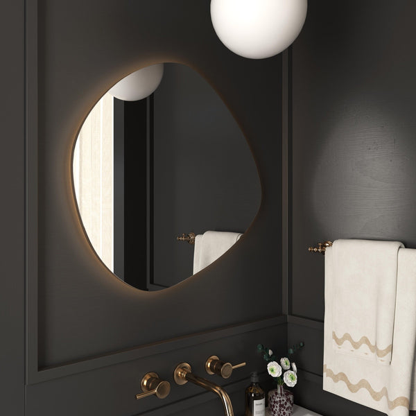 Phoebe LED Wall Mirror Model: TOV-C68793