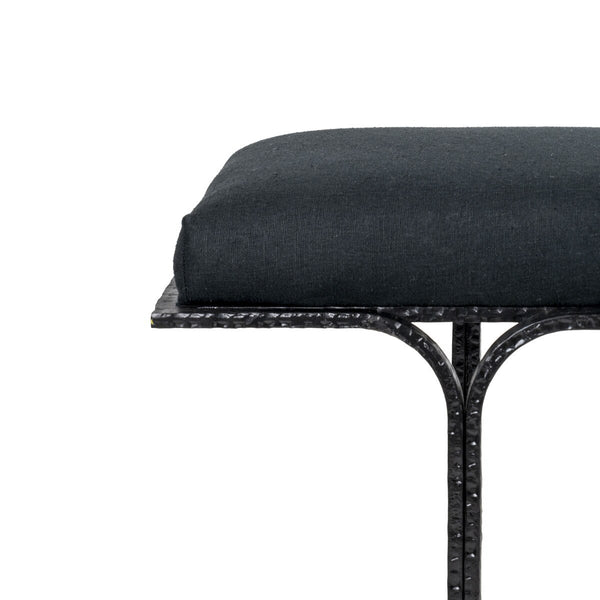 Bryn Black Bench Model: TOV-OC18495