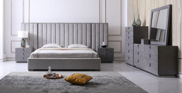 Califonia King Modrest Buckley - Grey & Black Stainless Steel Bedroom Set